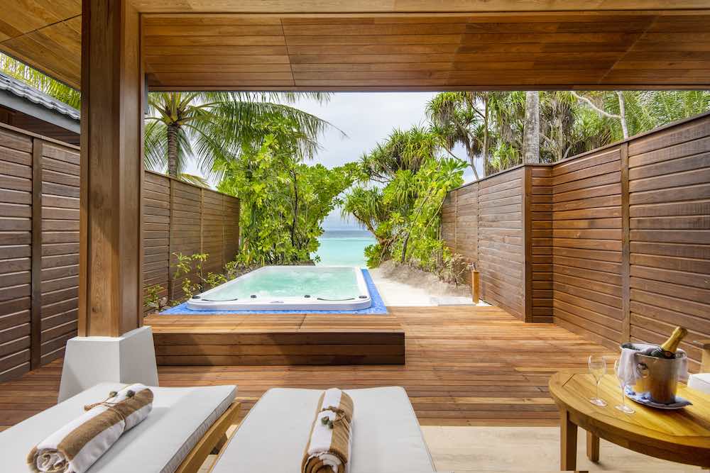 Premium Deluxe Beach Villa